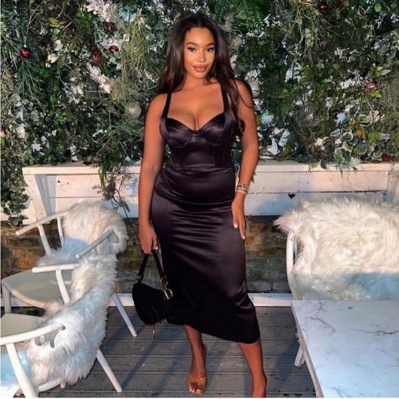 Zara SATIN EFFECT CORSET DRESS - Picture 15 of 16